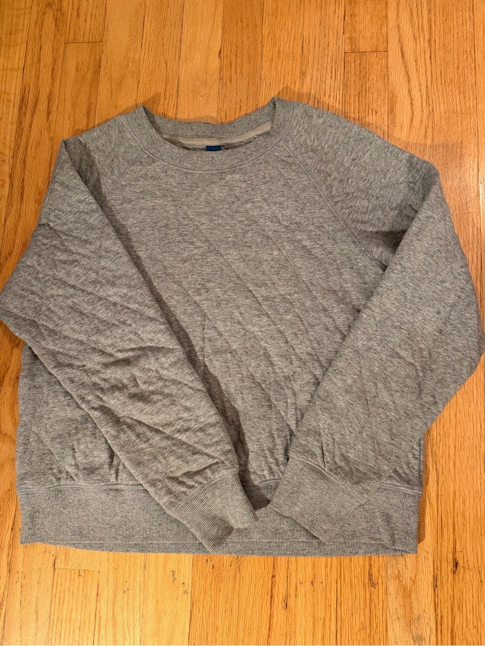 Women’s Old Navy Gray Quilted Crewneck Sweater Size Small